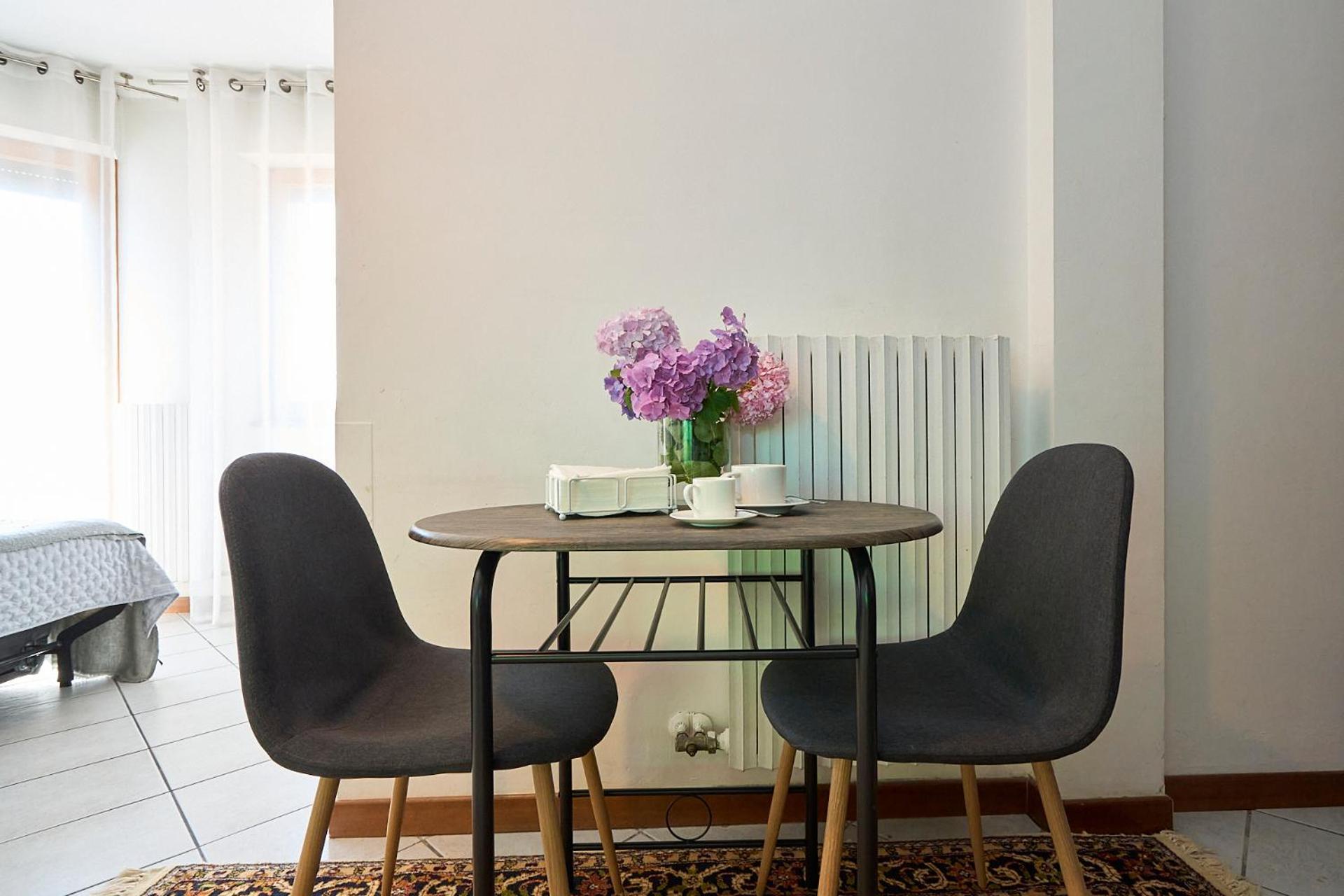 -Luminosa 5 Stars With Balcony- Wifi Netflix 15 Minutes From Duomo Apartment Milan Exterior photo